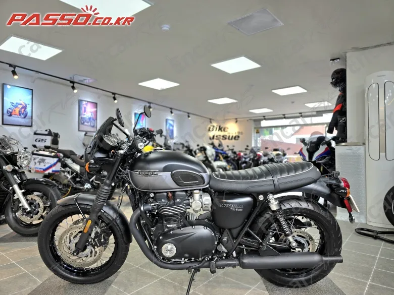 Triumph Bonneville T120 Black - фото 3