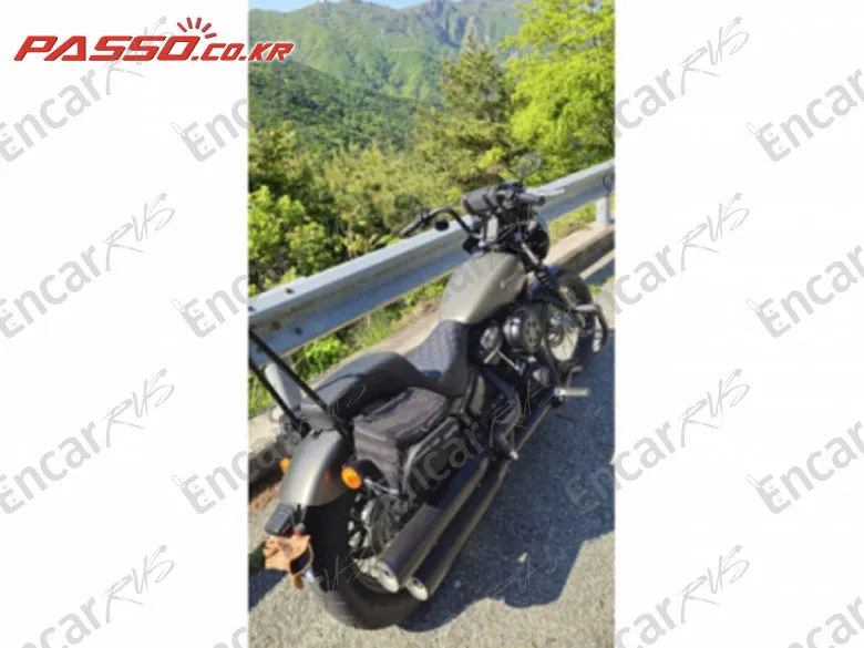 HARLEY-DAVIDSON STREET BOB - фото 4