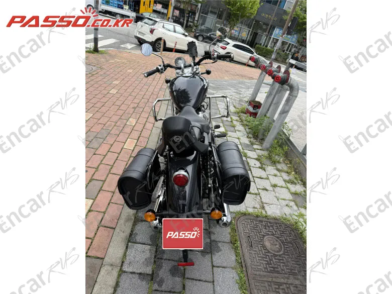 Royal Enfield Super Meteor 650 - фото 2