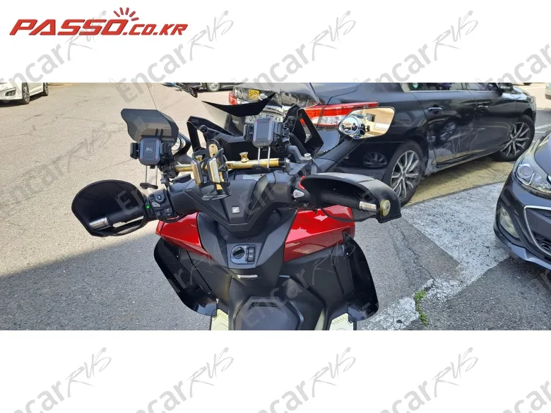 Honda Forza 350 - фото 3