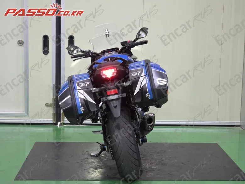 Suzuki Gsx S 1000 Gt - фото 2