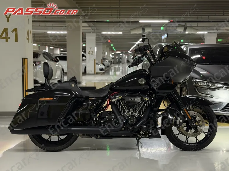 Harley-Davidson Road Glide Special - фото 0