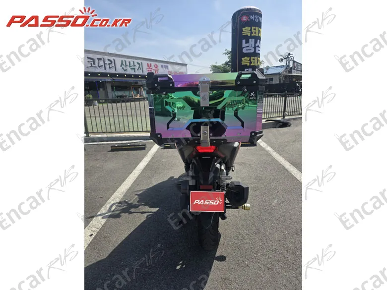 Honda Adv 350 - фото 2