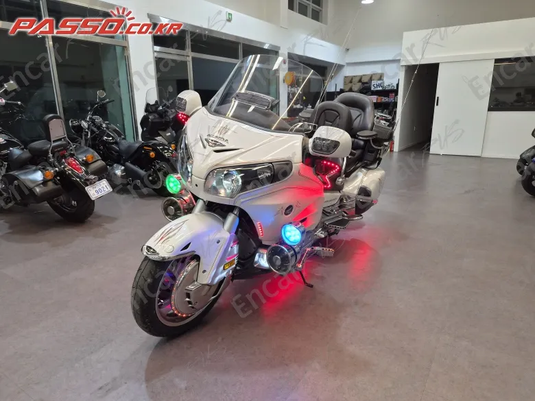 Honda Goldwing 1800 - фото 4