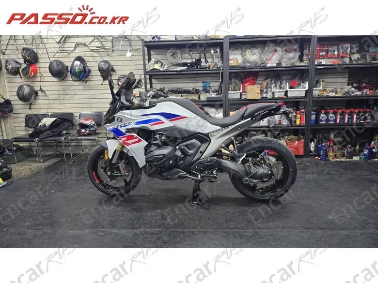Bmw R 1300 Rs - фото 1