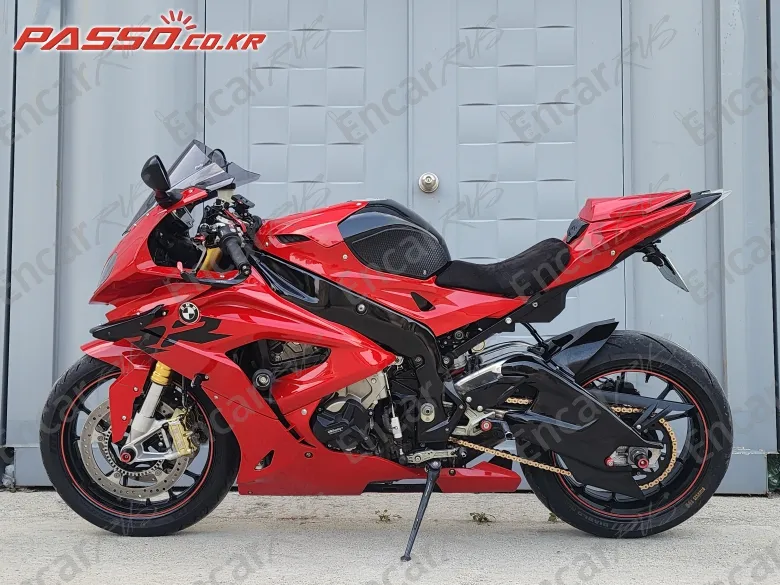 BMW S 1000 RR - фото 1