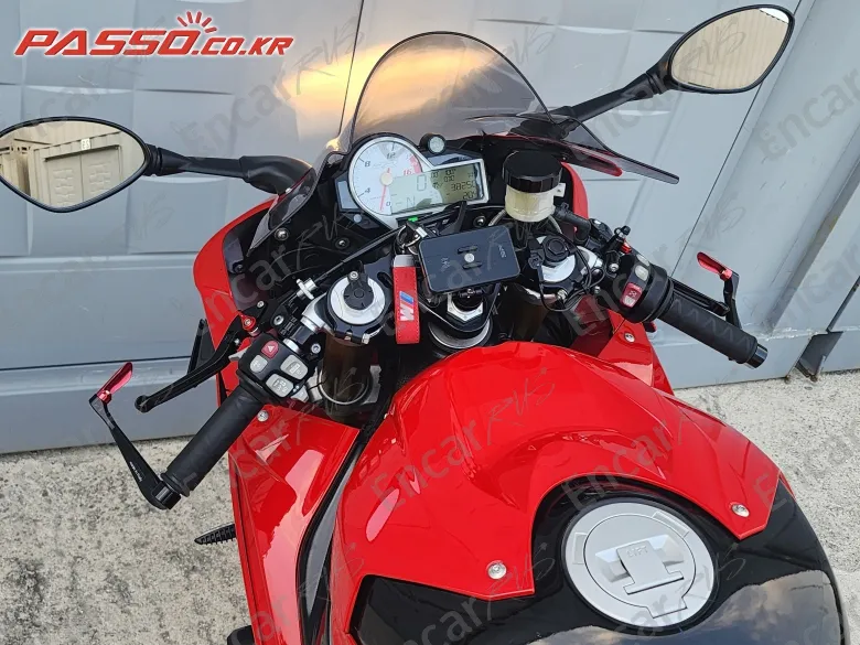 BMW S 1000 RR - фото 3