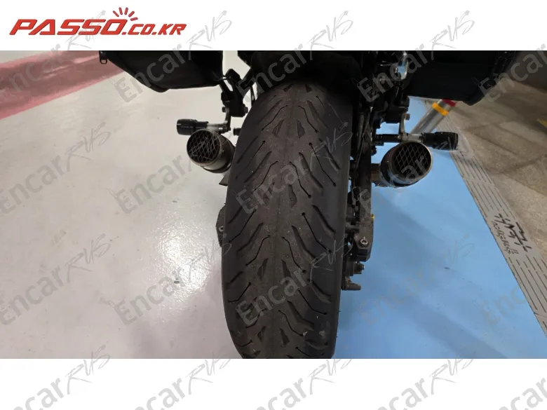 KAWASAKI Z 1000 R EDITION - фото 2