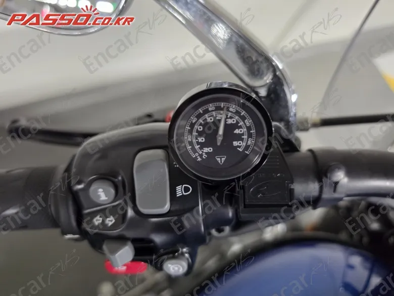 TRIUMPH SPEEDMASTER - фото 5