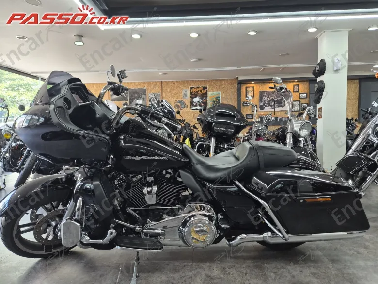 Harley-Davidson Fltr - фото 1