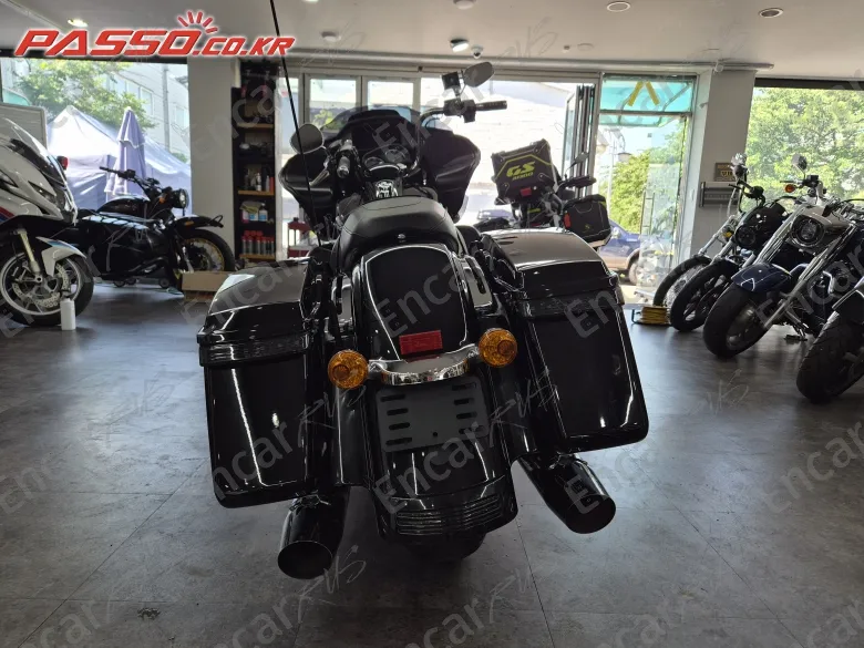 Harley-Davidson Fltr - фото 2