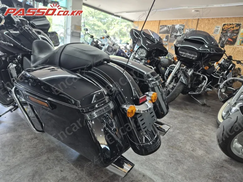 Harley-Davidson Fltr - фото 6