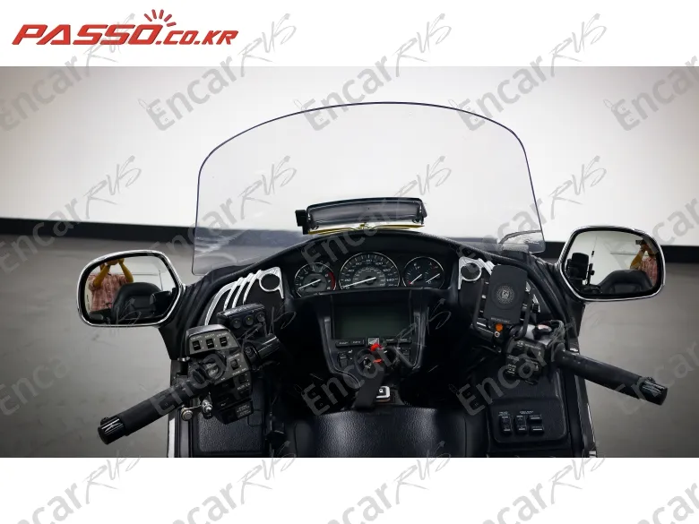 Honda Goldwing 1800 - фото 3