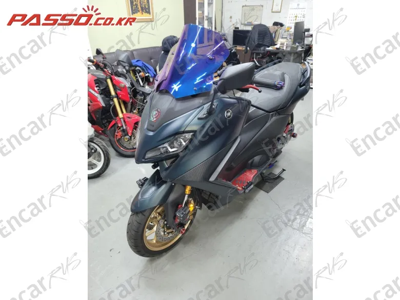 YAMAHA T MAX 560 - фото 1