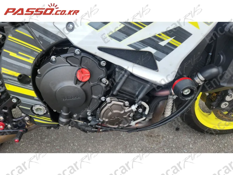 YAMAHA MT 10 - фото 4