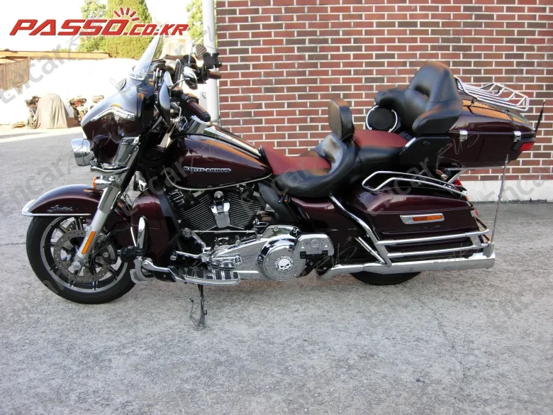 Harley-Davidson Flhtk Electra Glide Ultra Limited - фото 1