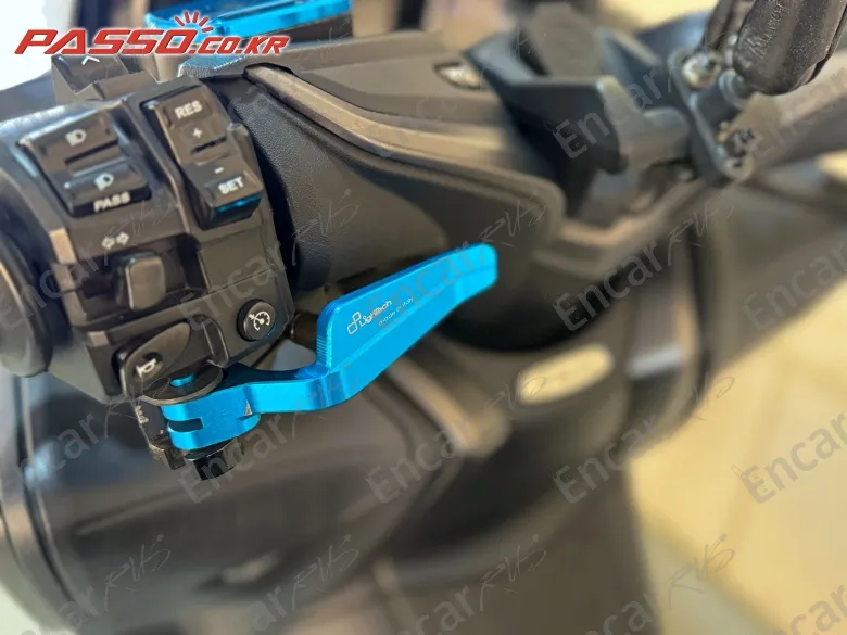 Yamaha T Max 560 - фото 3