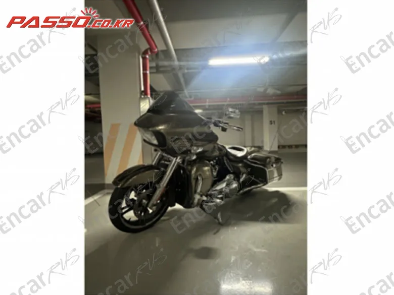 Harley-Davidson Road Glide Special - фото 1