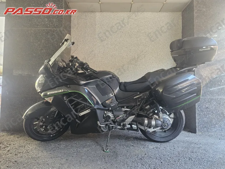 Kawasaki Gtr 1400 - фото 1