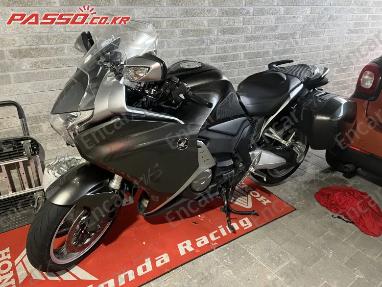 Honda Vfr 1200f Fd - фото 1
