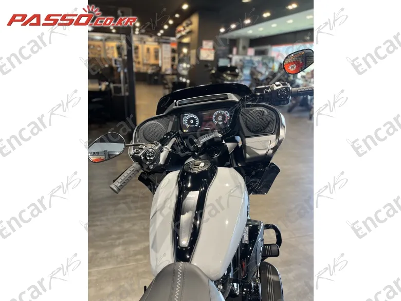 Harley-Davidson Fltr - фото 3