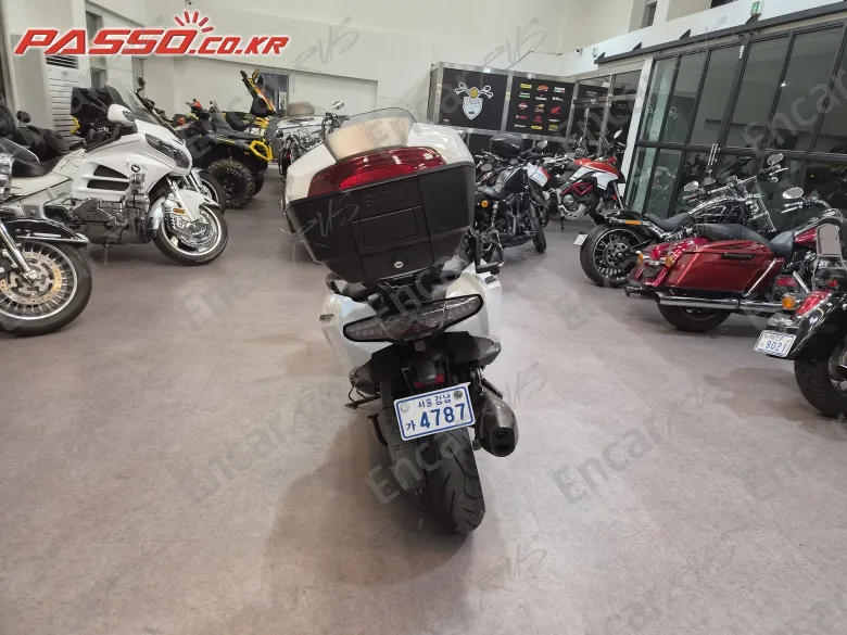 Bmw C 650 Gt - фото 6