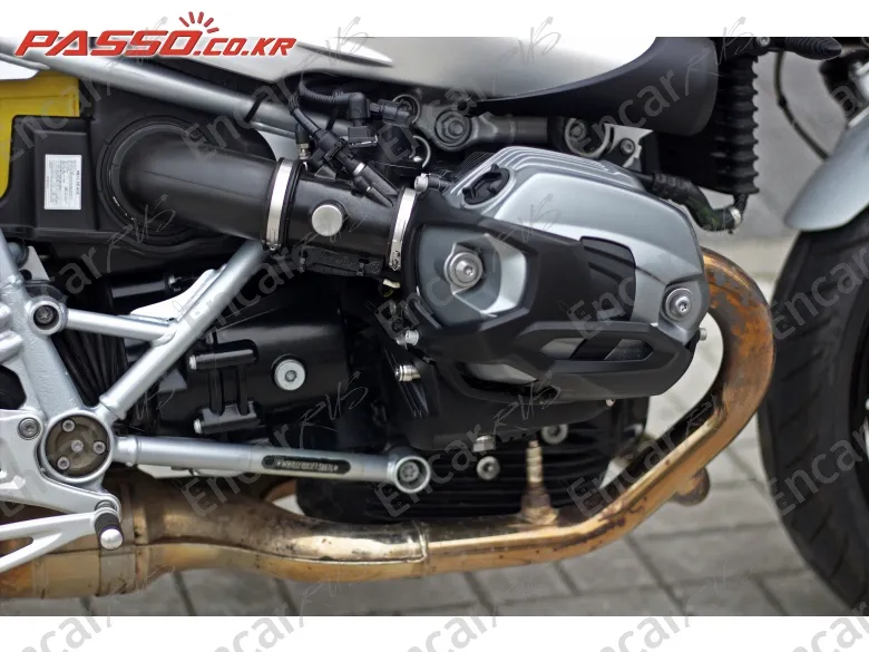 Bmw R Nine T Racer - фото 5