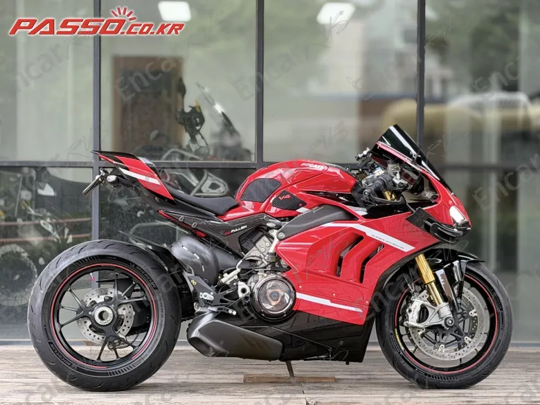 Ducati Panigale V4 S - фото 0