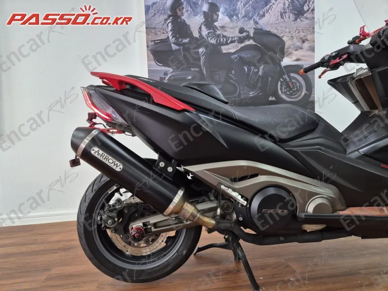 KYMCO AK 550 i - фото 6