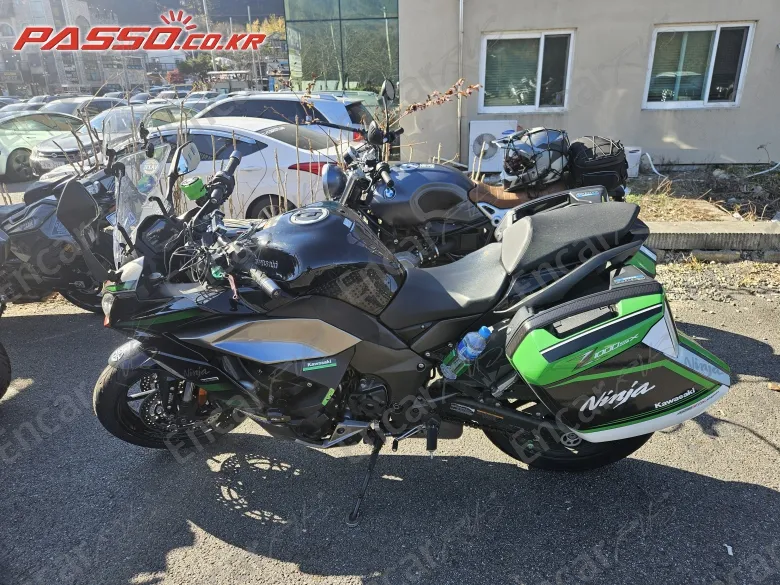 KAWASAKI Z 1000 SX - фото 1