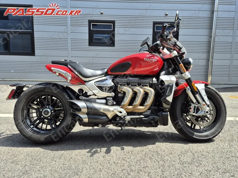 TRIUMPH ROCKET Ⅲ R - фото 0