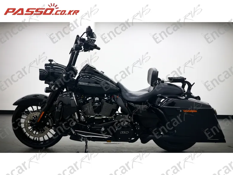 Harley-Davidson Flhr - фото 1