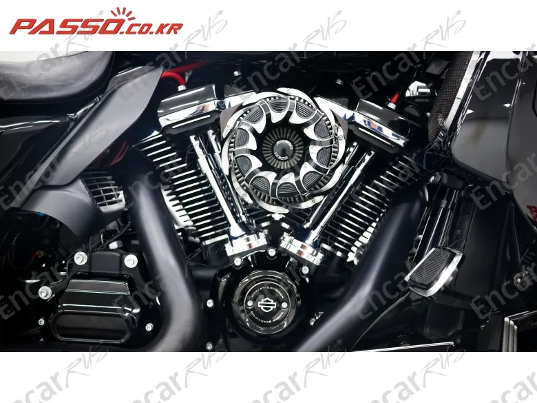Harley-Davidson Flhr - фото 4