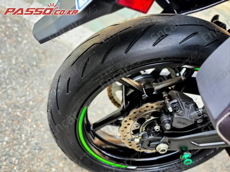 Kawasaki Ninja 650 Abs - фото 5