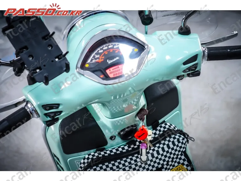 Vespa Gts 125 Super - фото 3