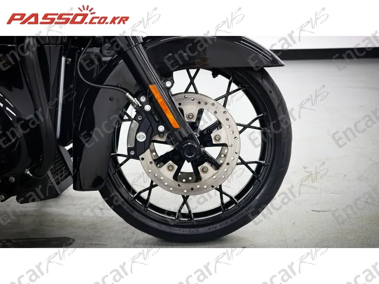 Harley-Davidson Road Glide Special - фото 5