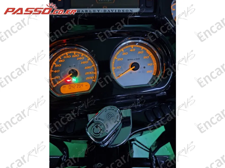 Harley-Davidson Fltr - фото 4