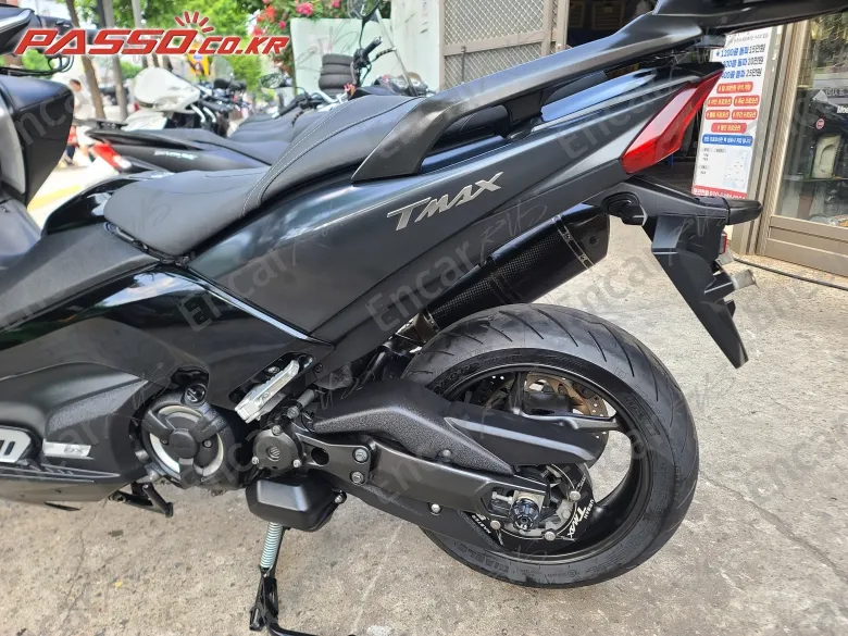YAMAHA T MAX DX - фото 4