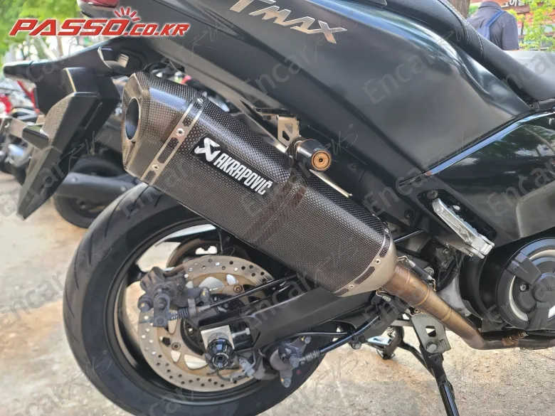YAMAHA T MAX DX - фото 6