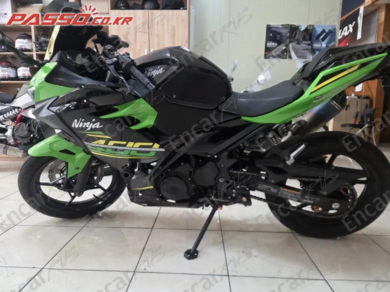 Kawasaki Ninja 400 Abs - фото 1