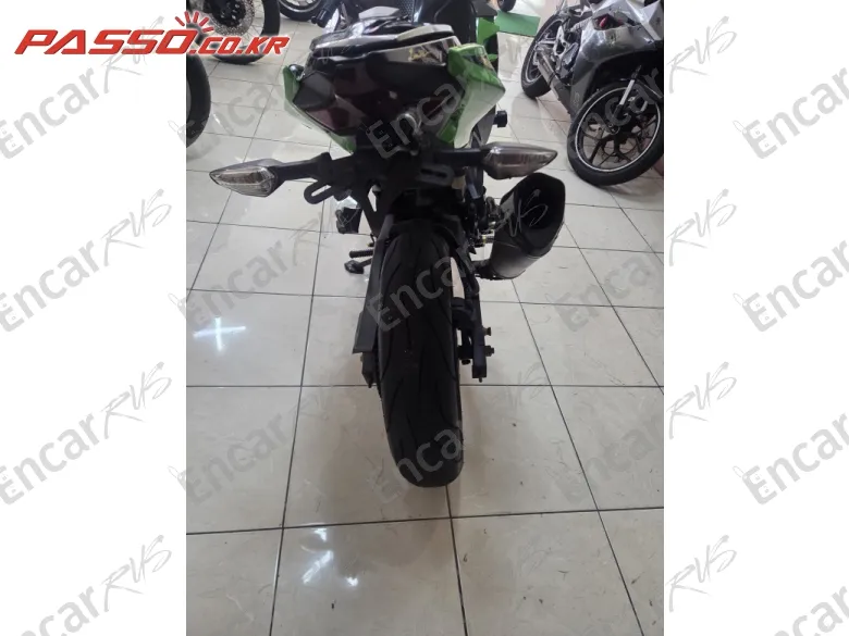 Kawasaki Ninja 400 Abs - фото 2