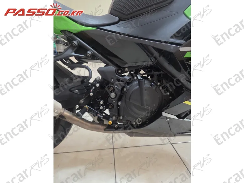 Kawasaki Ninja 400 Abs - фото 4