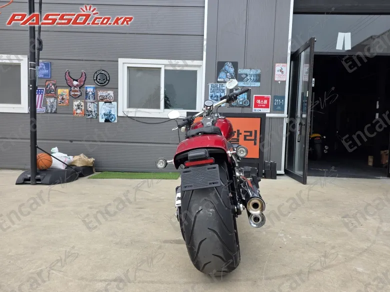HARLEY-DAVIDSON BREAKOUT 117 - фото 2