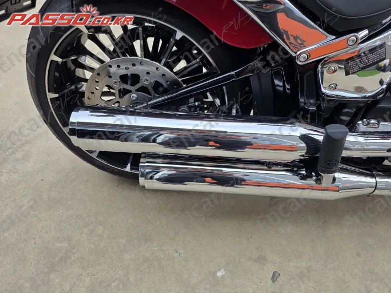 HARLEY-DAVIDSON BREAKOUT 117 - фото 6