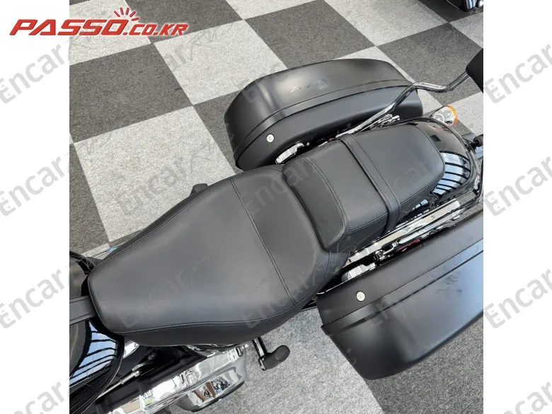 Harley-Davidson Sport Glide - фото 6
