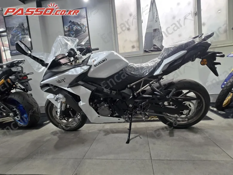 Suzuki Gsx S 1000 Gt - фото 1