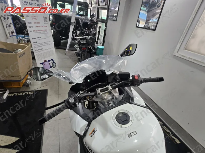 Suzuki Gsx S 1000 Gt - фото 3