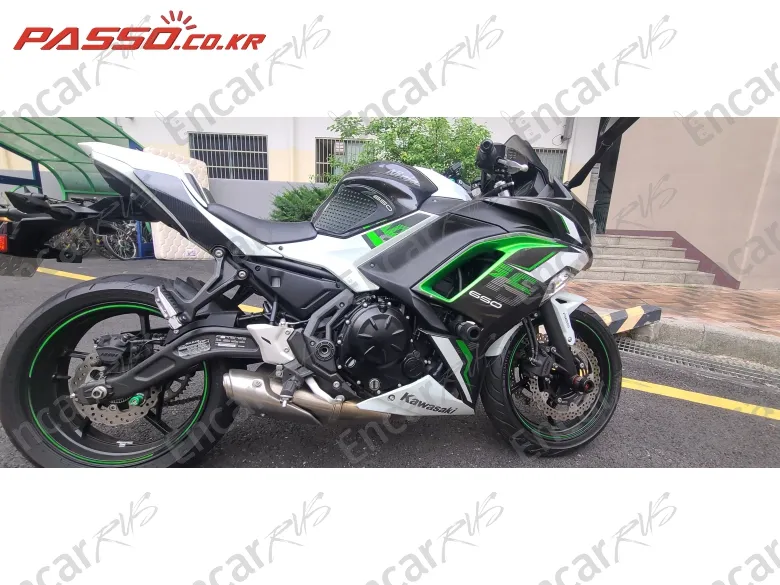 Kawasaki Ninja 650 Abs - фото 0