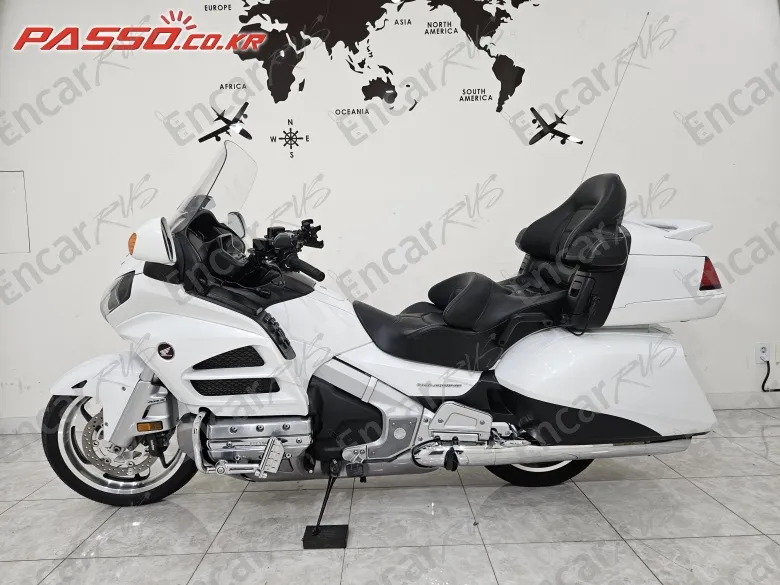 Honda Goldwing 1800 - фото 1