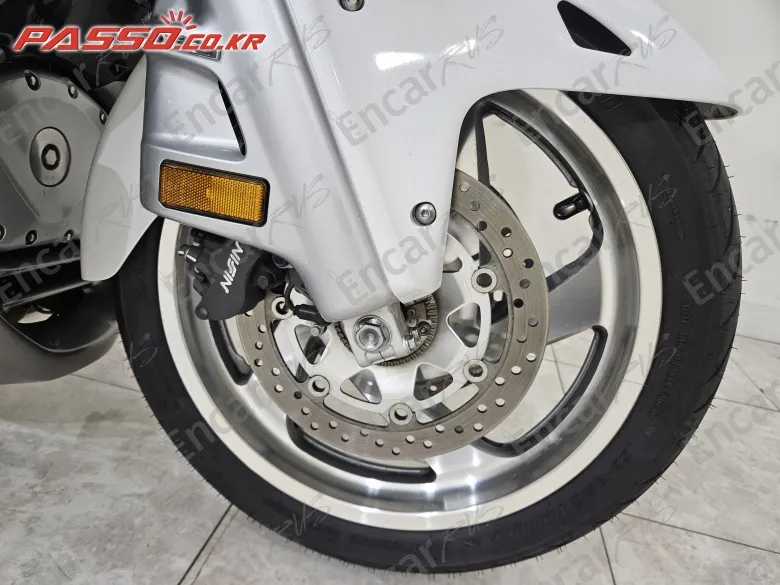 Honda Goldwing 1800 - фото 5